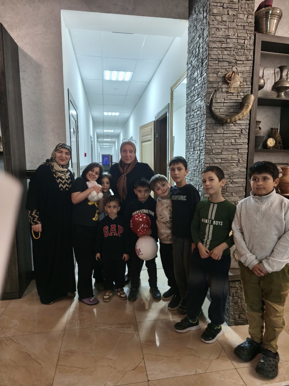 Помощь пострадавшим